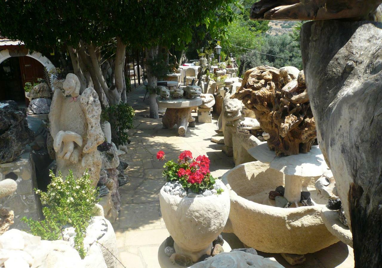 Greenfields Country Club Limassol Exteriör bild